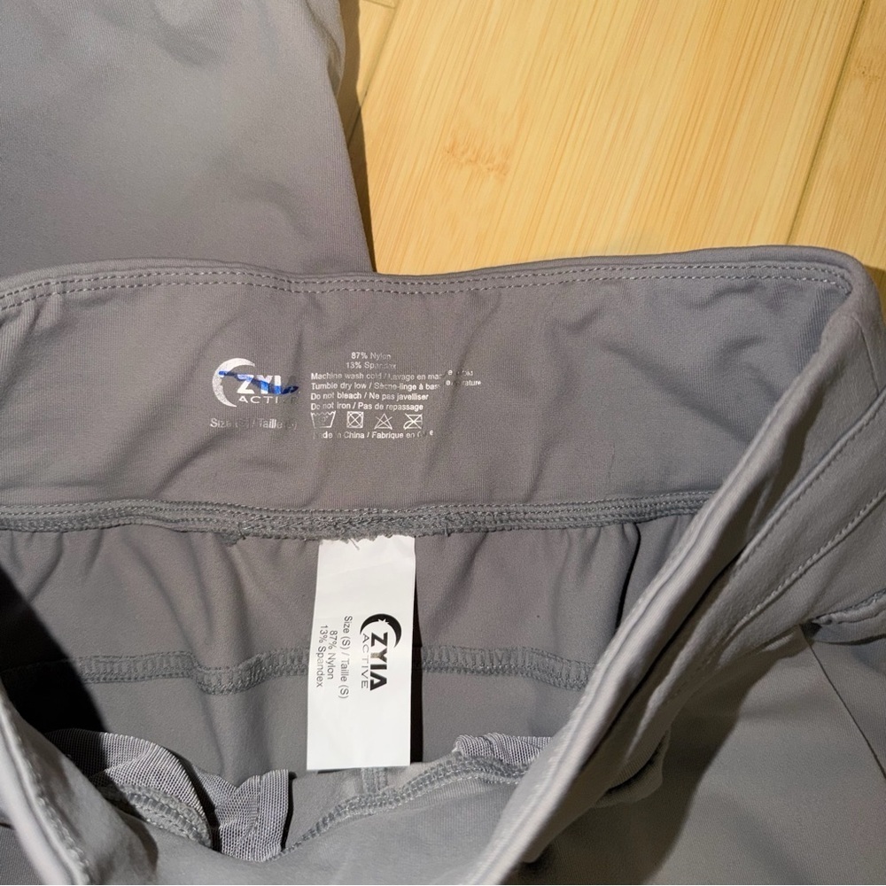 Zyia Ascend Joggers View 2